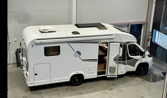 Knaus Live wave 700 17 of 17