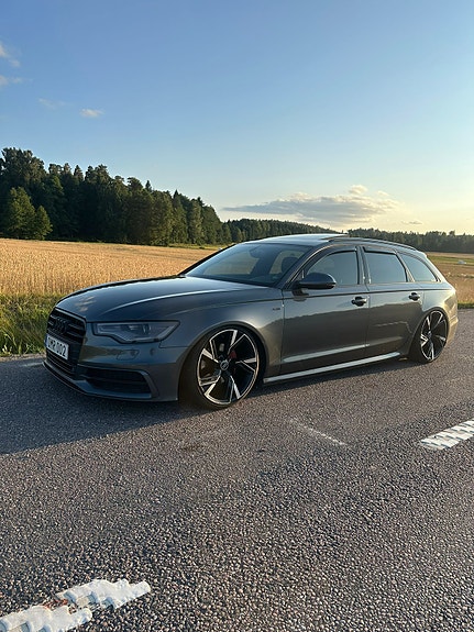 Audi A6 2 of 12