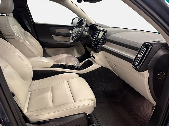 Volvo XC40 22 of 24