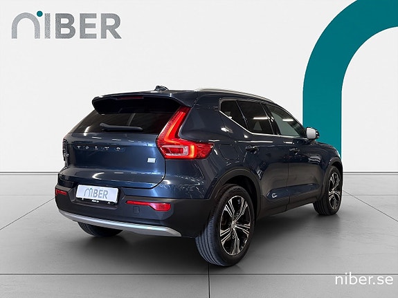 Volvo XC40 8 of 24