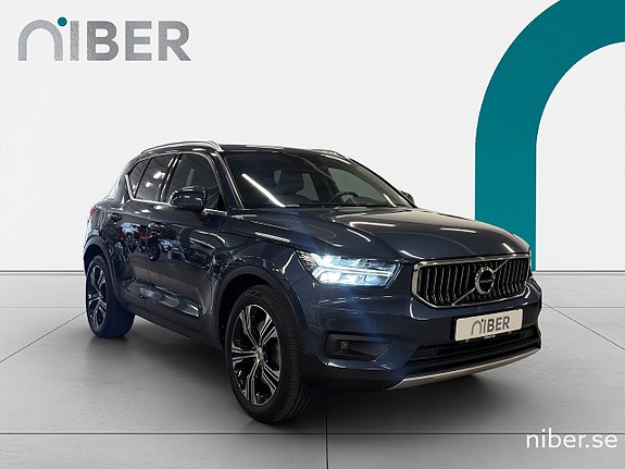 Volvo XC40 4 of 24