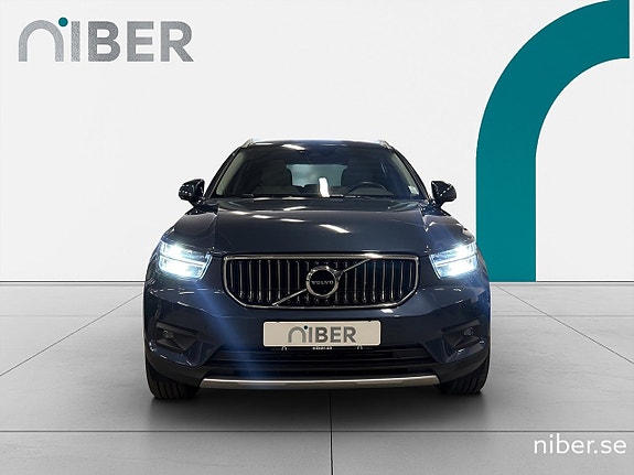 Volvo XC40 3 of 24