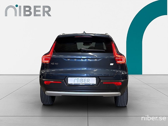 Volvo XC40 7 of 24