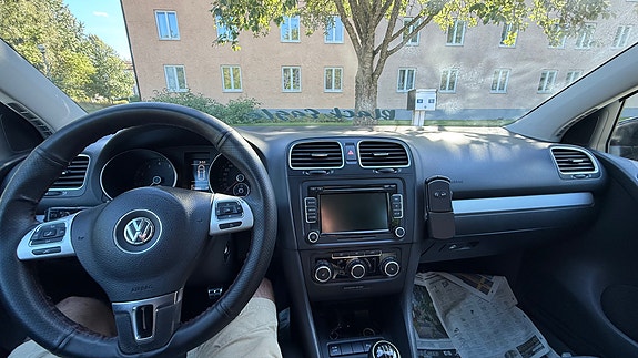 Volkswagen Golf VI 7 of 14