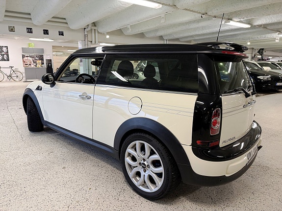 MINI Clubman Cooper D 3 of 23