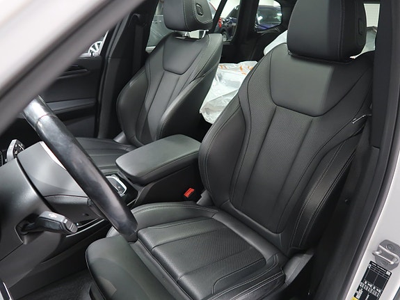 BMW iX3 21 of 30