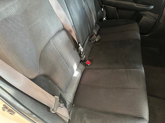 Subaru Outback 12 of 14