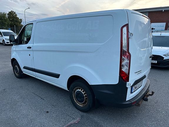 Ford Transit Custom 5 of 7