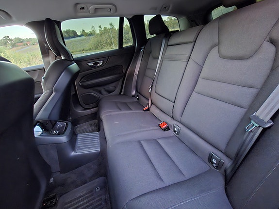 Volvo V60 10 of 14