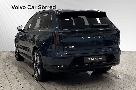 Volvo EX90 3 of 25