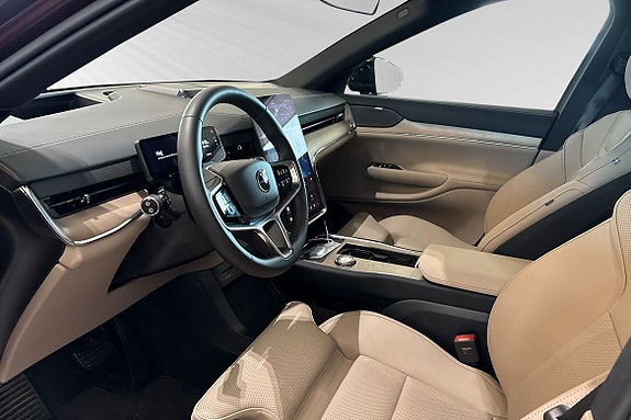 Volvo EX90 7 of 30