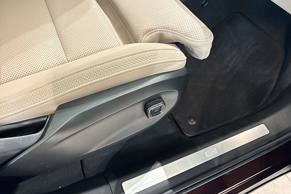 Volvo EX90 23 of 30