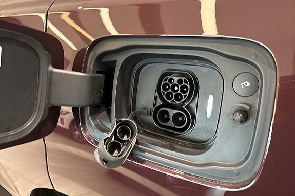 Volvo EX90 16 of 30