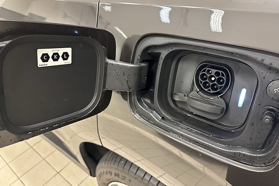 Volvo EX90 20 of 25