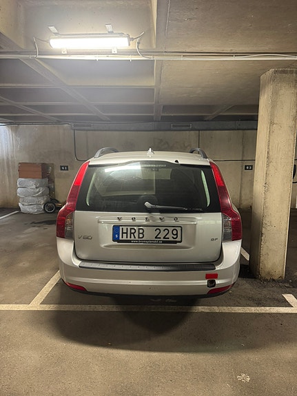 Volvo V50 3 of 3