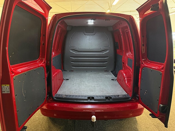 Volkswagen Caddy 10 of 18