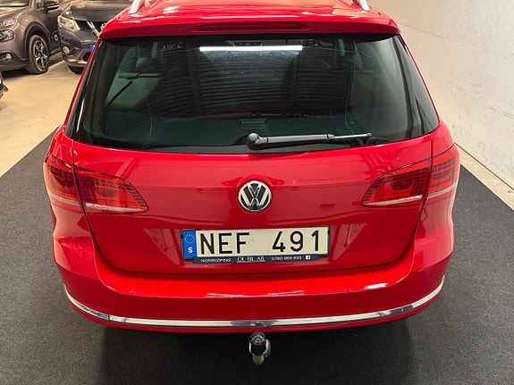 Volkswagen Passat 6 of 27