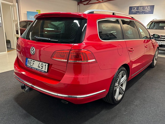 Volkswagen Passat 5 of 27