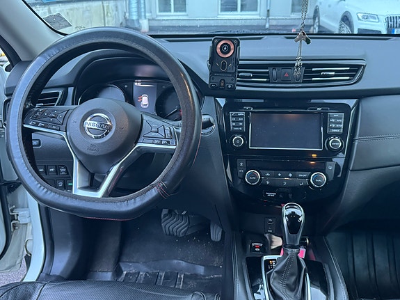 Nissan X-Trail 4 of 5
