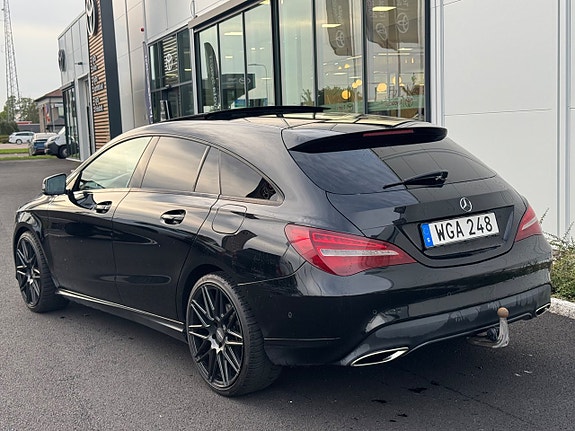 Mercedes-Benz CLA220 d 3 of 14