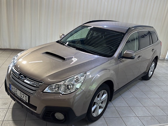 Subaru Outback 11 of 16