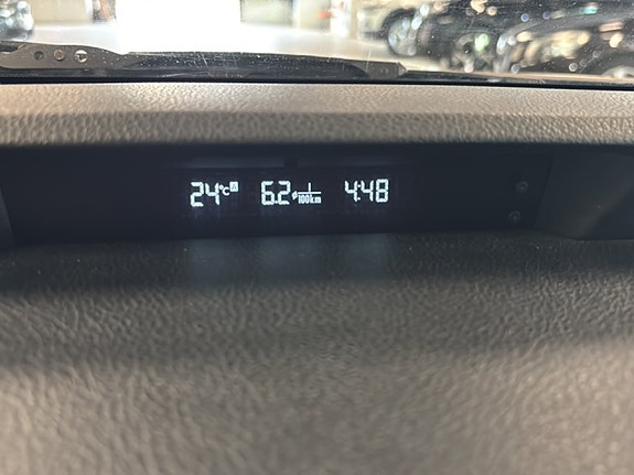 Subaru Outback 13 of 16