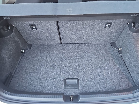Volkswagen Polo 8 of 8