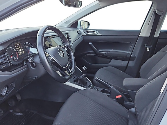 Volkswagen Polo 6 of 8