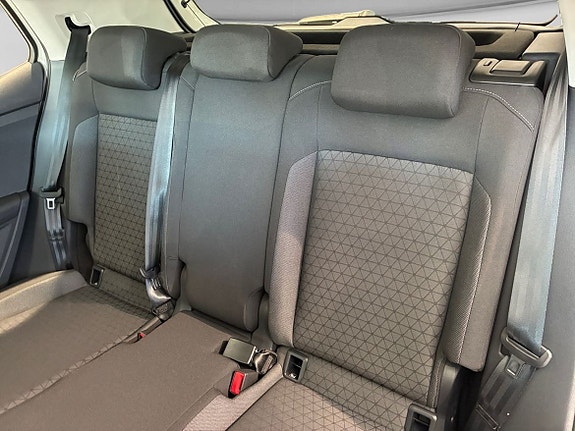 Volkswagen T-Cross 12 of 15