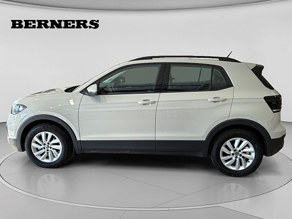 Volkswagen T-Cross 2 of 15