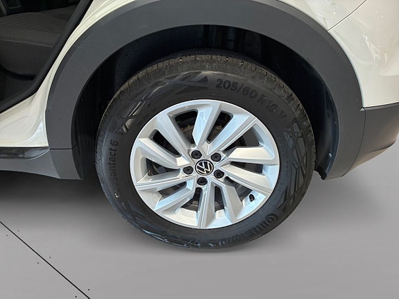 Volkswagen T-Cross 15 of 15