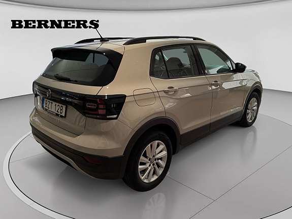 Volkswagen T-Cross 5 of 15