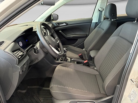 Volkswagen T-Cross 8 of 15