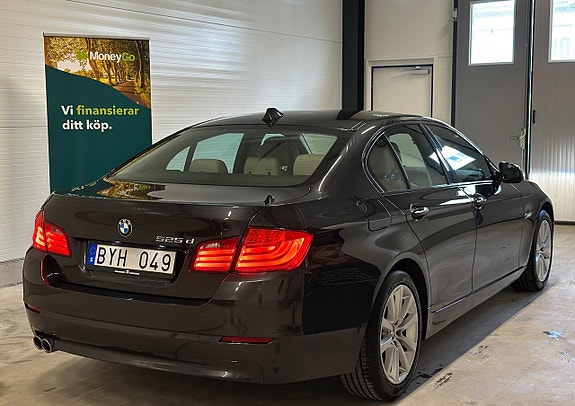 BMW 525d 4 of 21