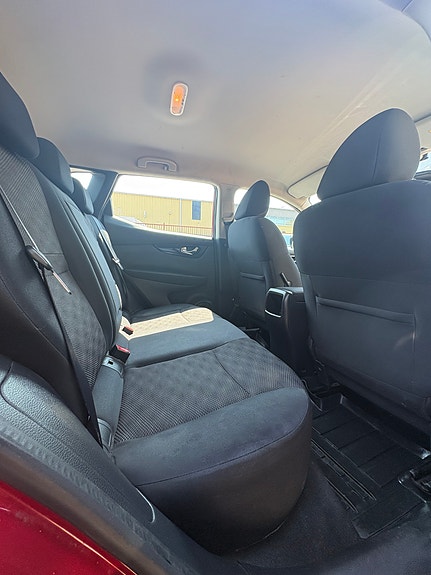 Nissan Qashqai 9 of 12