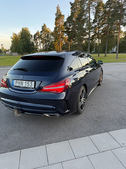 Mercedes-Benz CLA220 d 5 of 10
