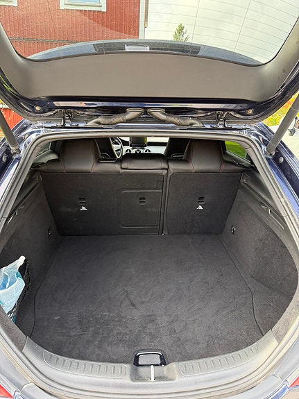 Mercedes-Benz CLA220 d 8 of 10