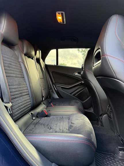 Mercedes-Benz CLA220 d 7 of 10