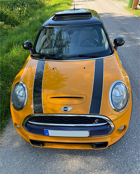 MINI Cooper SD 6 of 8