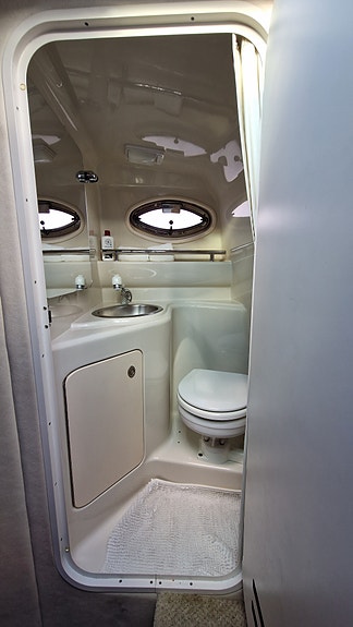 Sea Ray 240 Sundancer - 2007 Höstpris 7 of 9