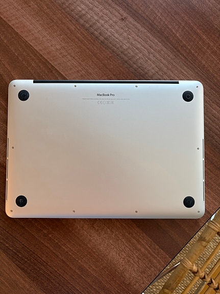 Apple MacBook Pro 13 silver image 2