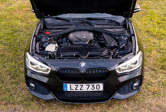BMW 118d 8 of 13