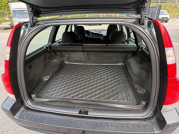 Volvo V70 5 of 8