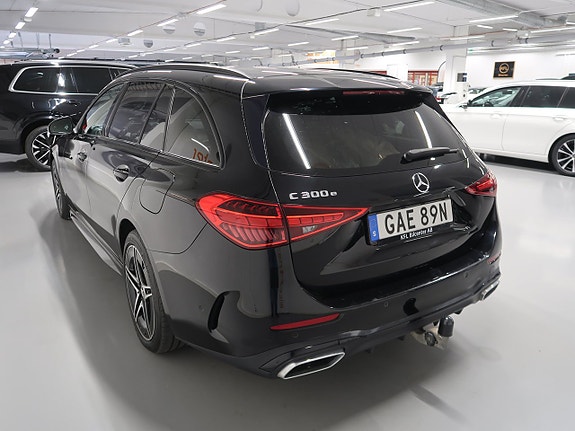Mercedes-Benz C300 8 of 30