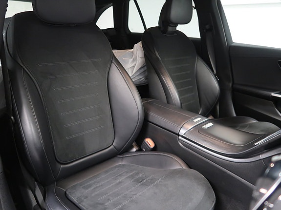 Mercedes-Benz C300 20 of 30