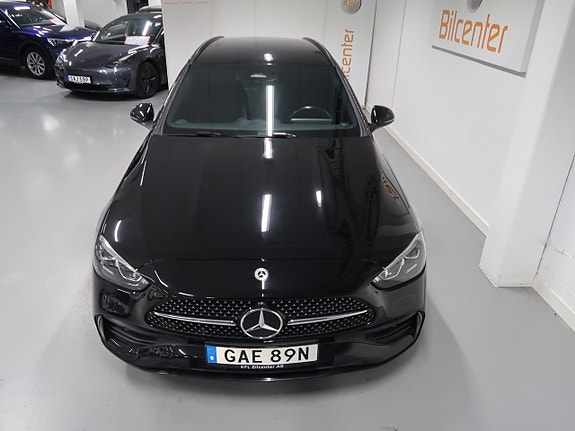 Mercedes-Benz C300 11 of 30