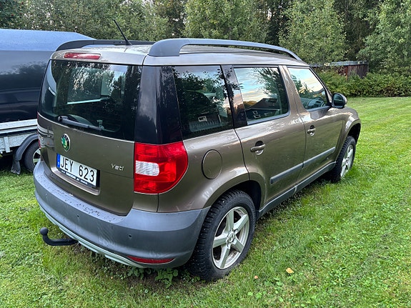 Skoda Yeti 4 of 8