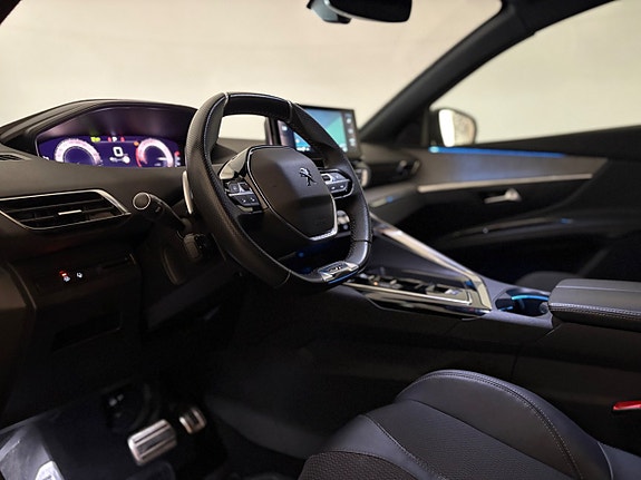 Peugeot 3008 9 of 15