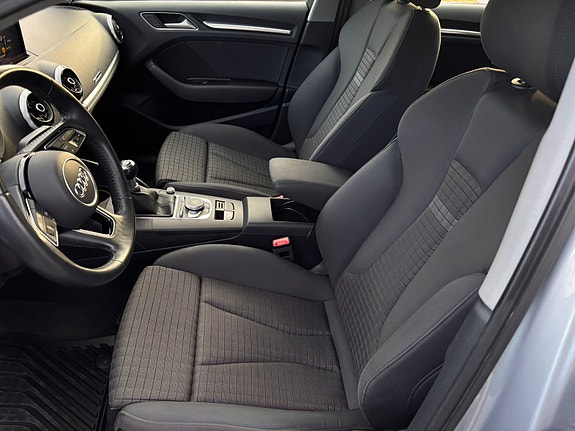 Audi A3 7 of 9