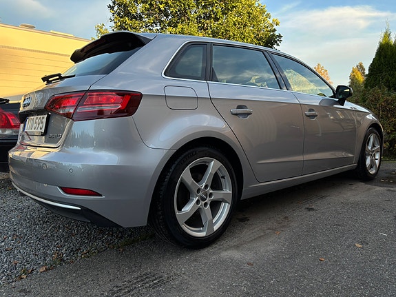 Audi A3 4 of 9